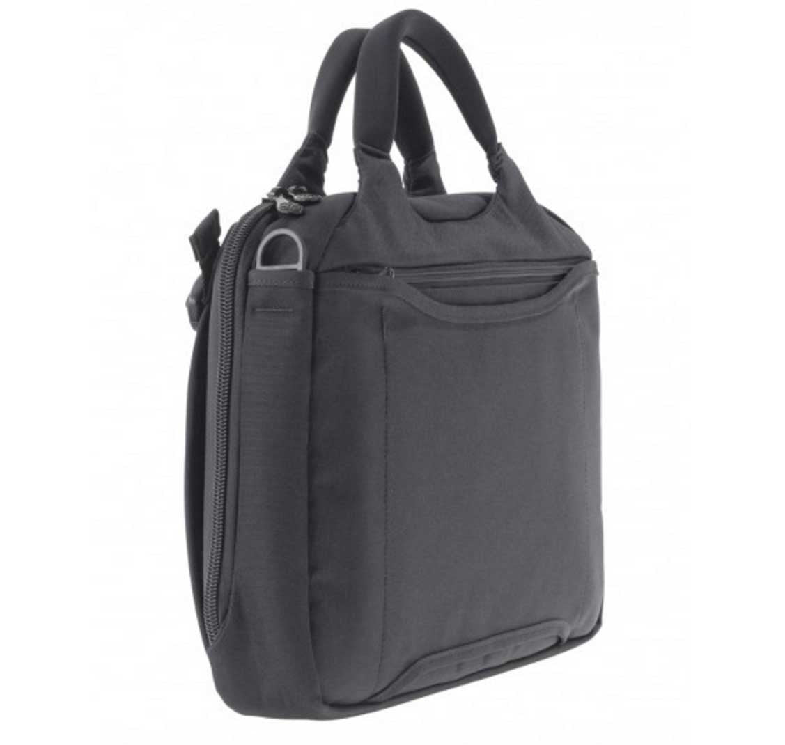 Crumpler Dry Red No 7 laptop briefcase