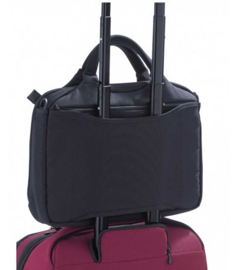 Crumpler Dry Red No 7 laptop briefcase