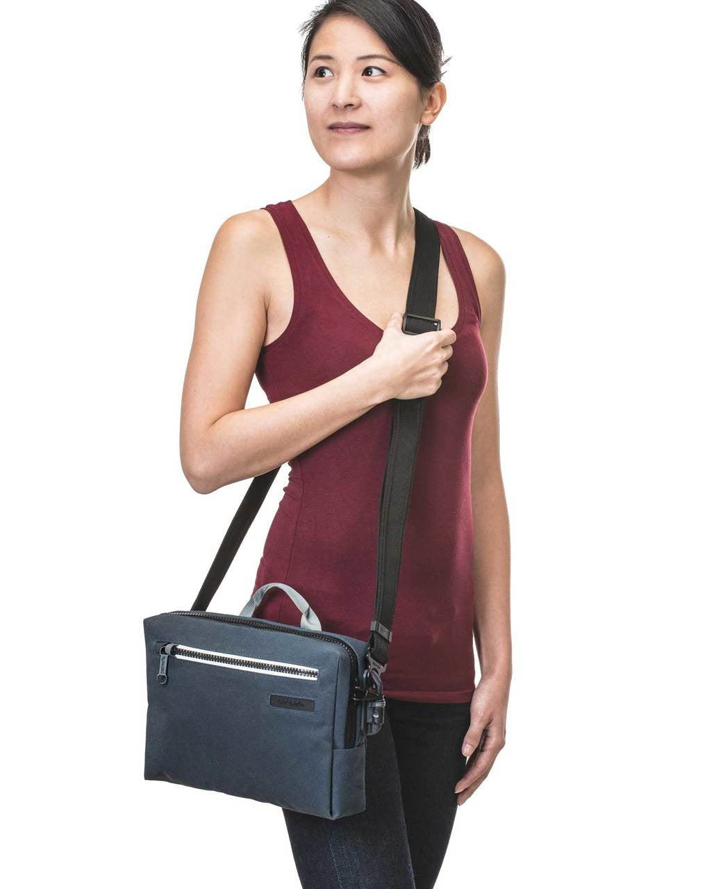 Pacsafe Intasafe anti-theft sling bag