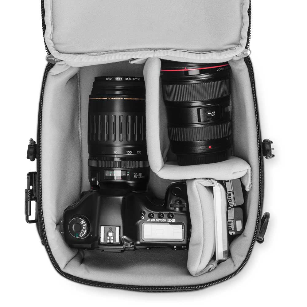 Pacsafe Camsafe LX8 anti-theft camera shoulder bag