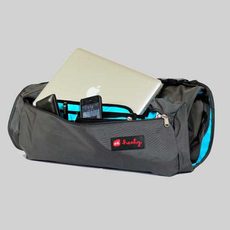 Henty Wingman garment messenger bag