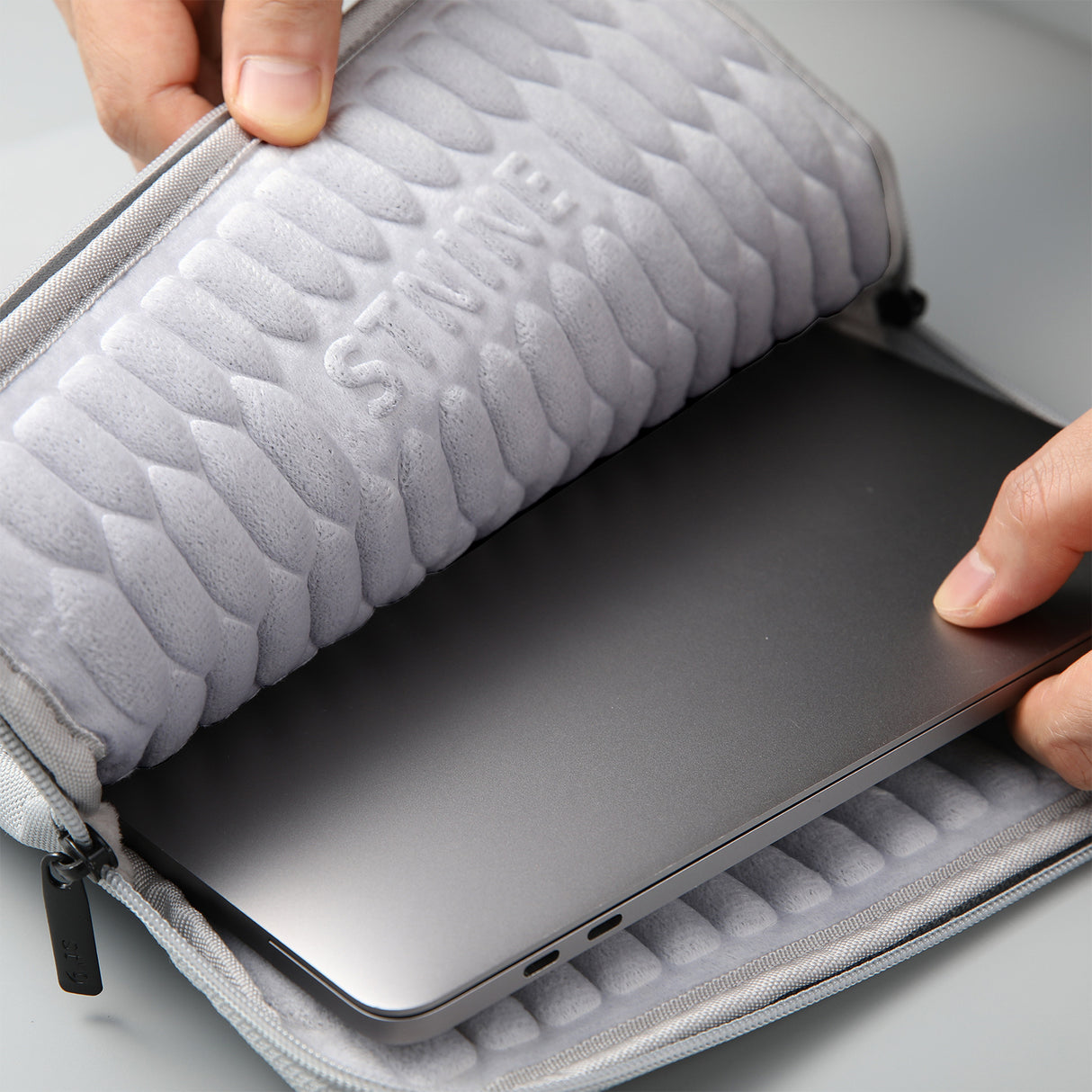15.6/16 inch Laptop Sleeve Padded Travel Carry Case Bag XL size LUKE GREY